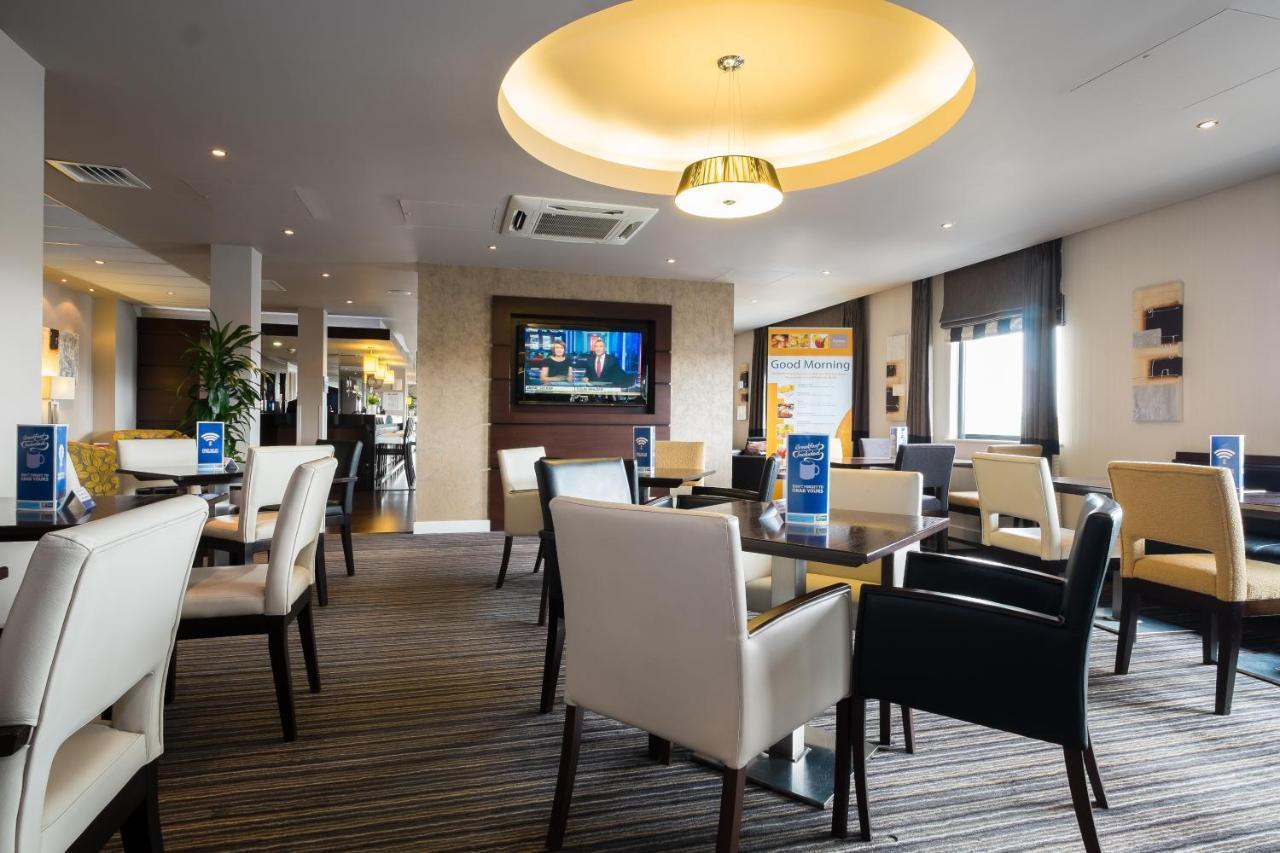 Holiday Inn Express Aberdeen - Bridge Of Don Ngoại thất bức ảnh